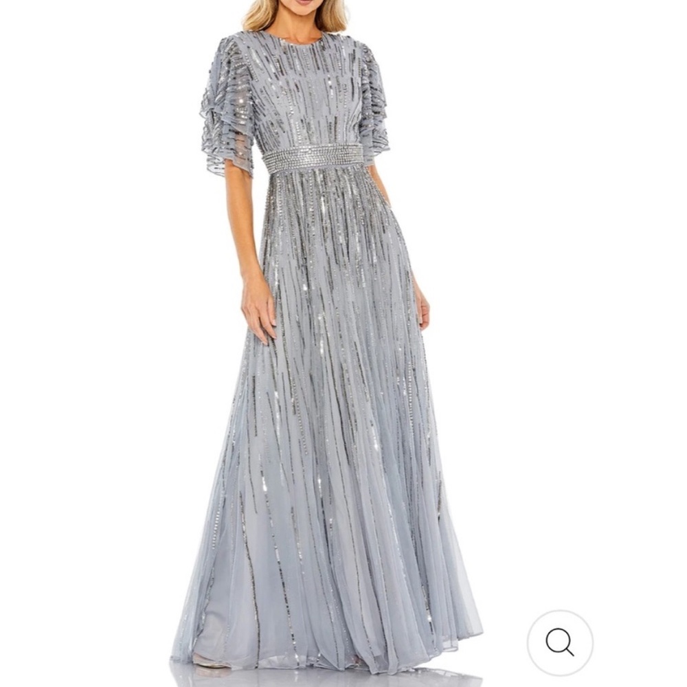 NWT Women’s Mac Duggal EMBELLISHED FULL LENGTH LAYERED SLEEVE GOWN Sz 4